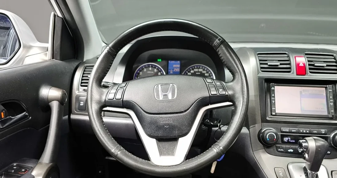 Honda Cr-v 2.4 бензин 4х4 Автоматик! Екзекютив!, снимка 7 - Автомобили и джипове - 54802316
