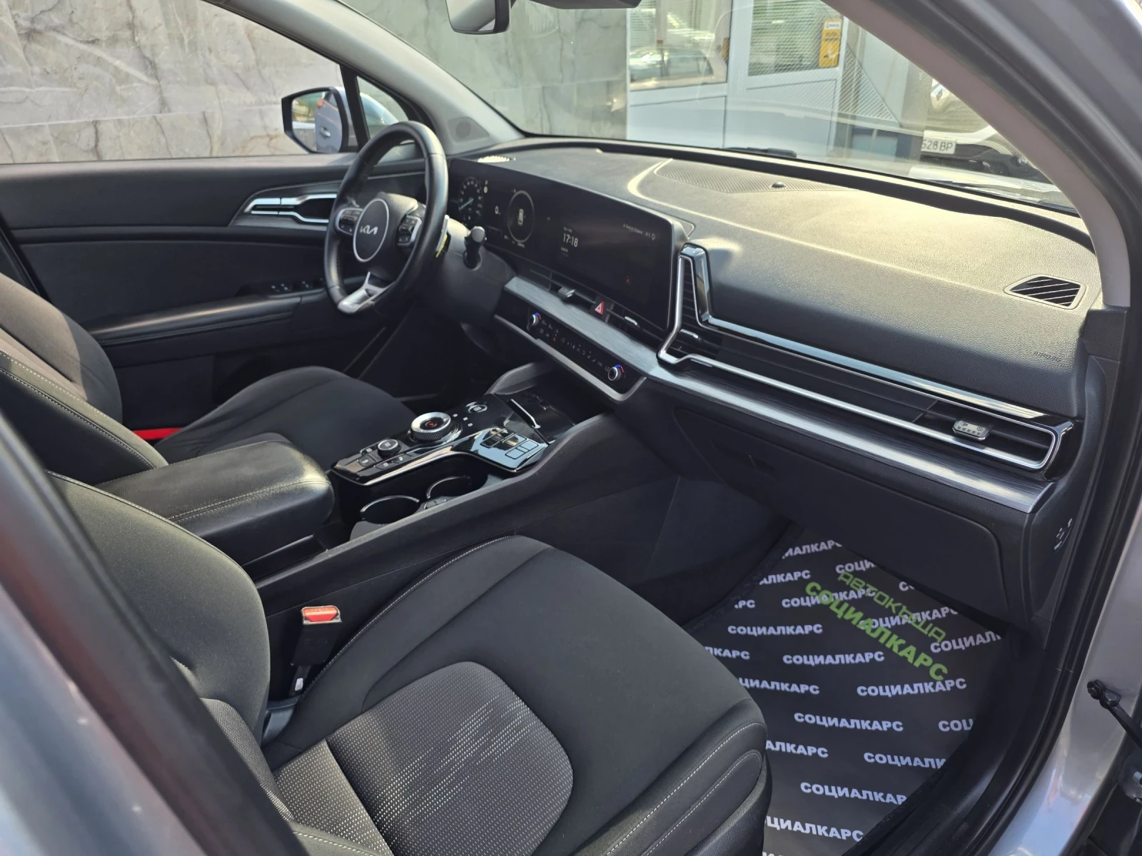 Kia Sportage GT, снимка 17 - Автомобили и джипове - 54877496