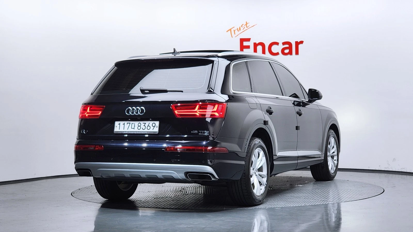 Audi Q7 45 TFSI quattro* ЛЮК* KEYLESS* КРАЙНА ЦЕНА, снимка 2 - Автомобили и джипове - 55302203