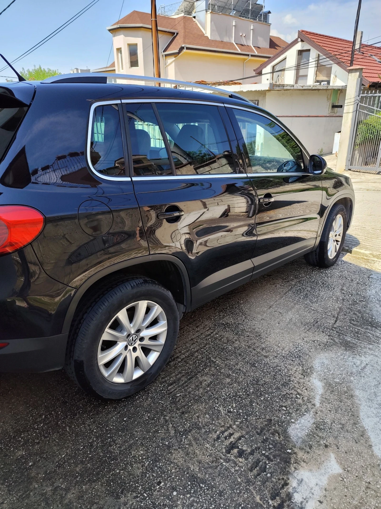 VW Tiguan Тихуан, снимка 8 - Автомобили и джипове - 55385244