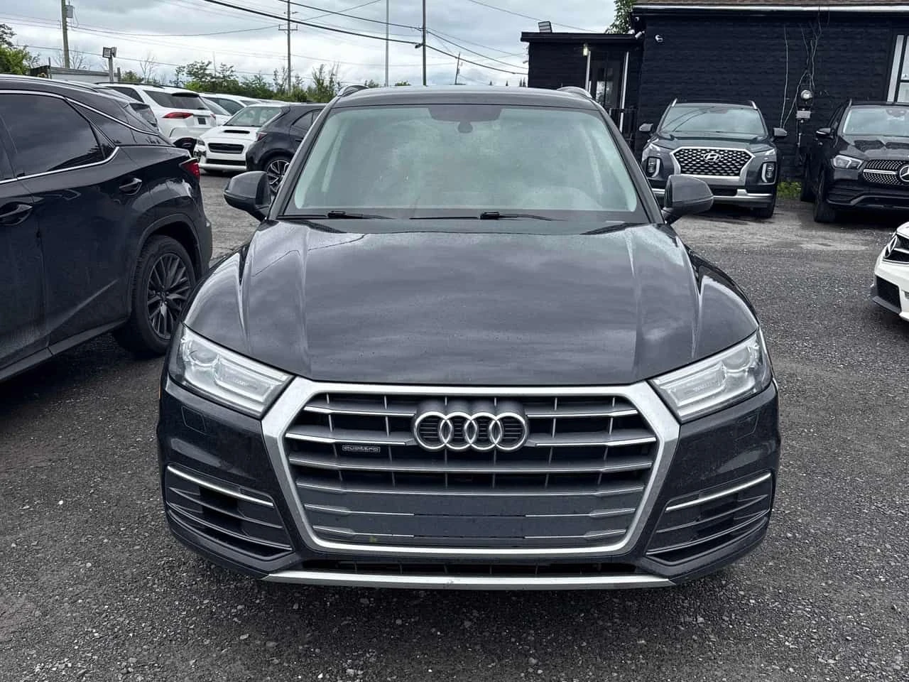 Audi Q5 * Komfort * CARFAX * БЕЗ ПЪРВОНАЧАЛНА ВНОСКА, снимка 15 - Автомобили и джипове - 55408620