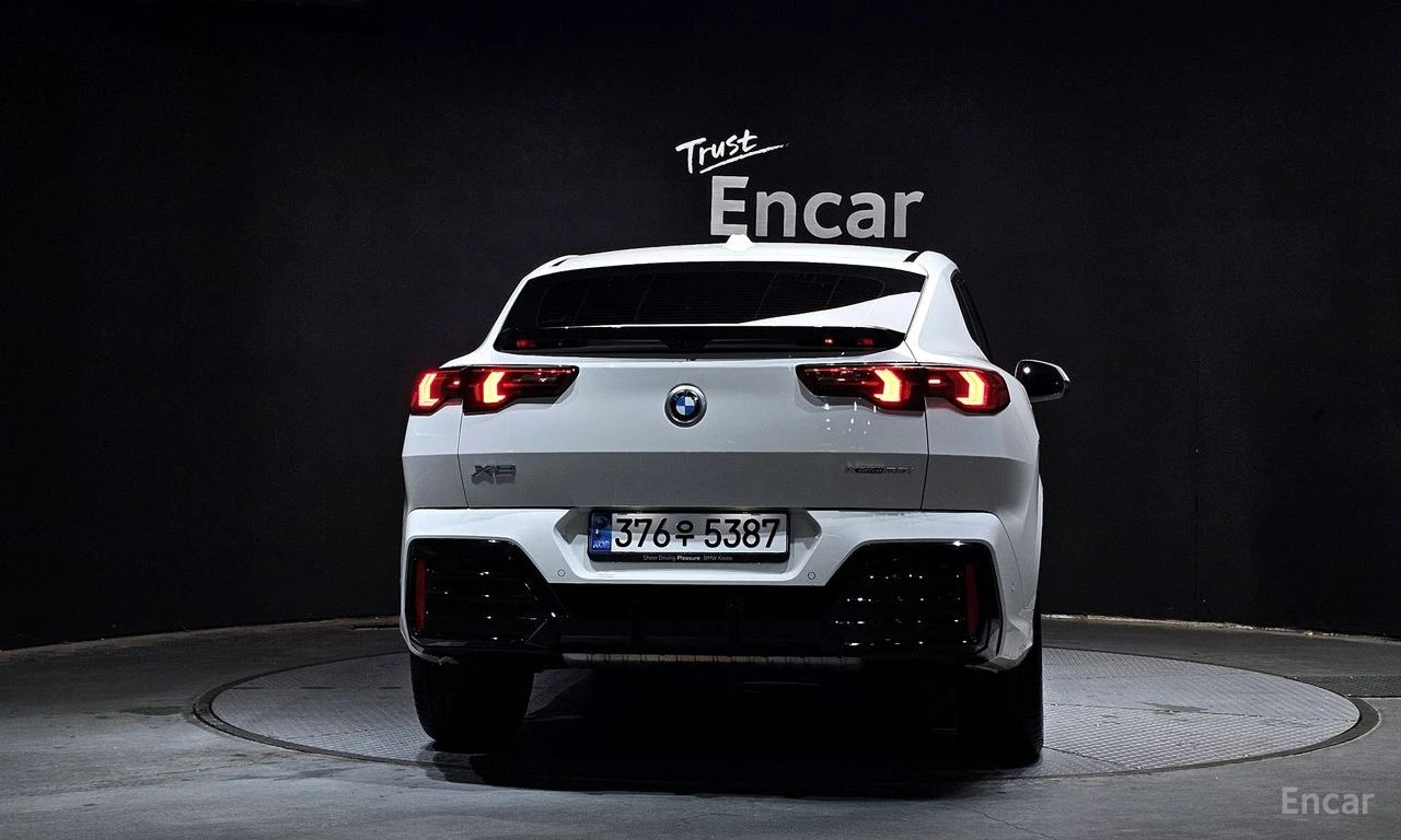 BMW X2 20i* M* SPORT* XDRIVE* HARMON* KARDON* ДИСТРОНИК* , снимка 4 - Автомобили и джипове - 55577032