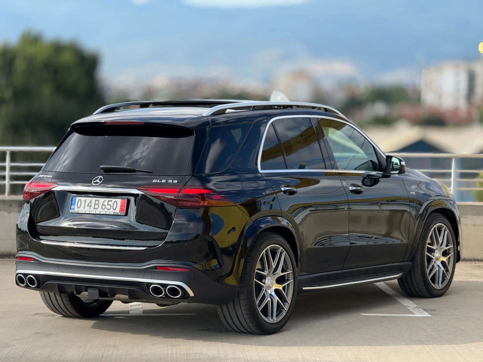 Mercedes-Benz GLE 53 4MATIC AMG, снимка 3 - Автомобили и джипове - 55824429