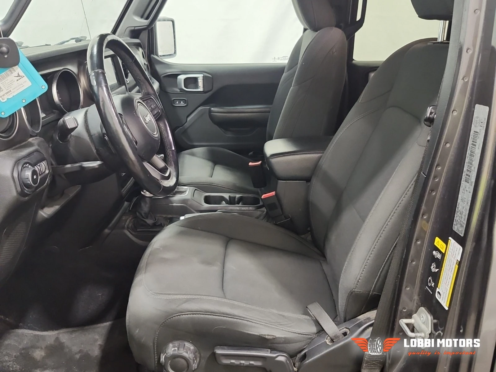Jeep Wrangler, снимка 5 - Автомобили и джипове - 55928315