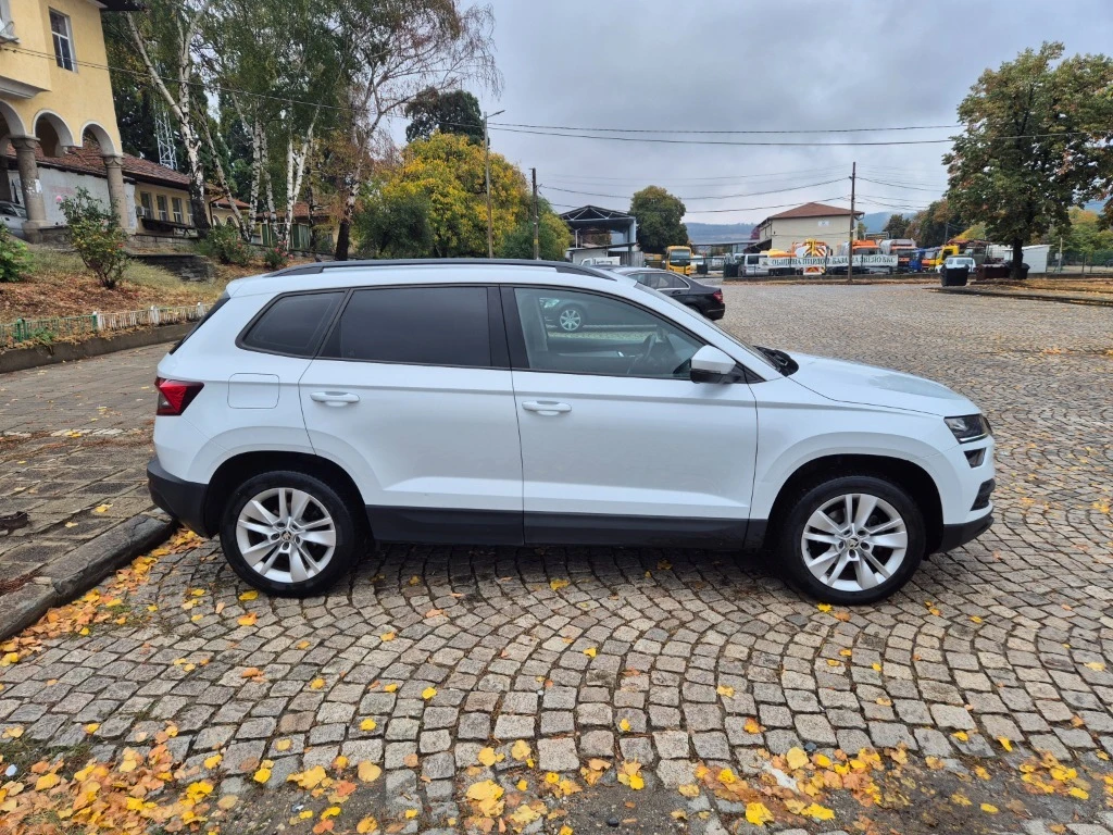 Skoda Karoq 1.6 TDI, снимка 4 - Автомобили и джипове - 56470184