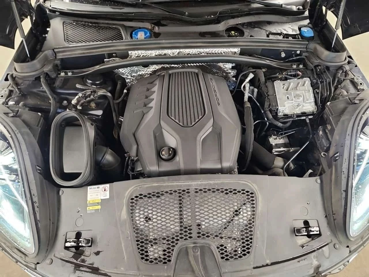 Porsche Macan, снимка 16 - Автомобили и джипове - 56689628