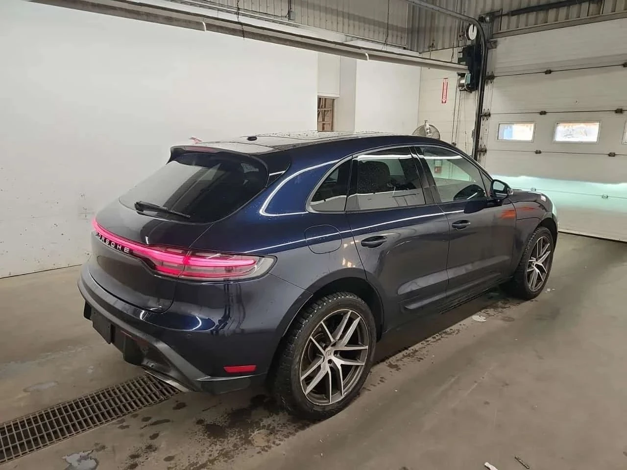 Porsche Macan, снимка 3 - Автомобили и джипове - 56689628