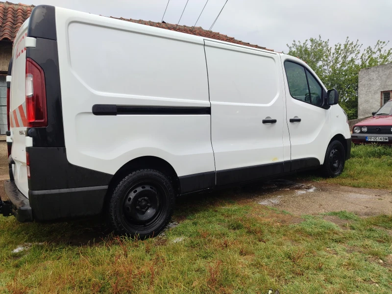 Renault Trafic, снимка 2 - Бусове и автобуси - 47840741