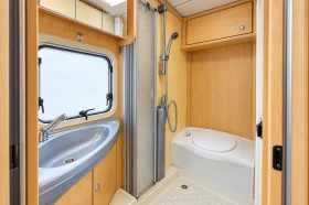 Кемпер Dethleffs Аdvantage T5841, снимка 9