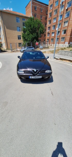 Alfa Romeo 166