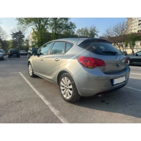 Opel Astra, снимка 2