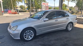 Mercedes-Benz C 220, снимка 16