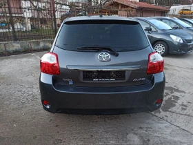 Toyota Auris 1.3 VVT-I  73000км. Като Нова, снимка 7