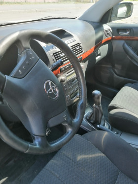 Toyota Avensis 2.0 vvti, снимка 3