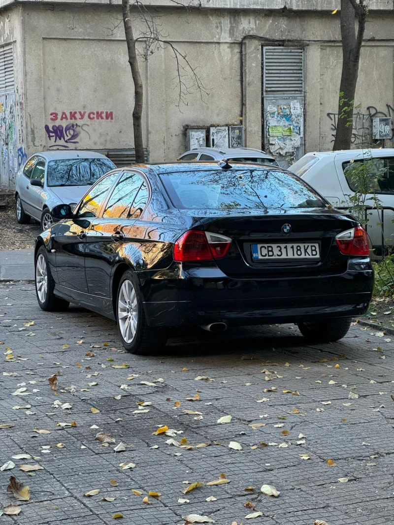 BMW 320, снимка 13 - Автомобили и джипове - 47910087