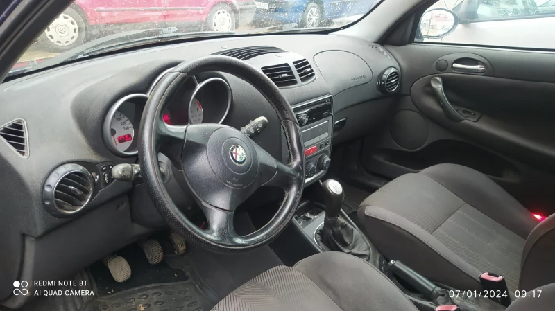 Alfa Romeo 147, снимка 5 - Автомобили и джипове - 48492855