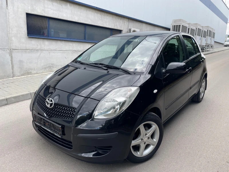 Toyota Yaris 1.3 VVT-i, снимка 3 - Автомобили и джипове - 49068606