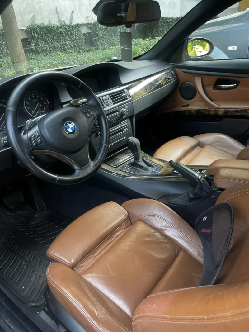 BMW 330, снимка 8 - Автомобили и джипове - 52461362