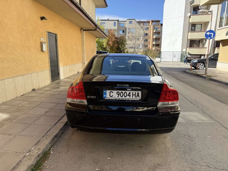 Volvo S60, снимка 4 - Автомобили и джипове - 52568049