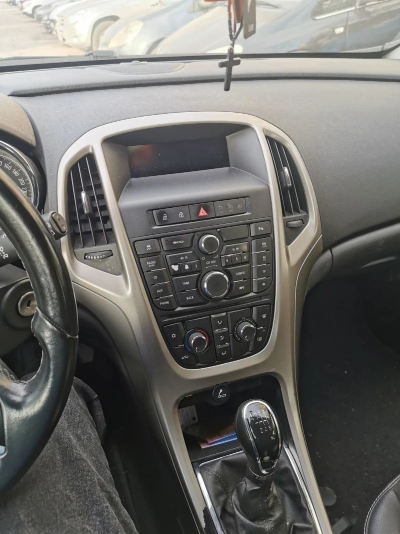 Opel Astra, снимка 8 - Автомобили и джипове - 52625214