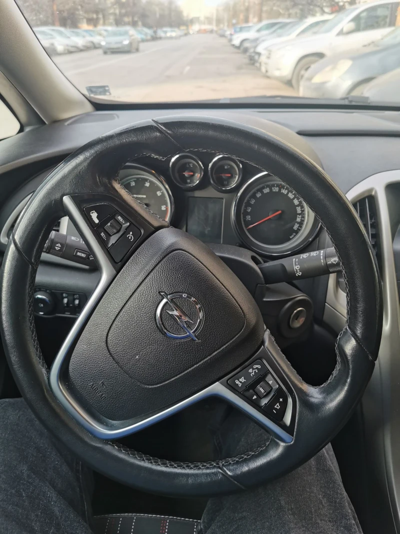 Opel Astra, снимка 9 - Автомобили и джипове - 52625214