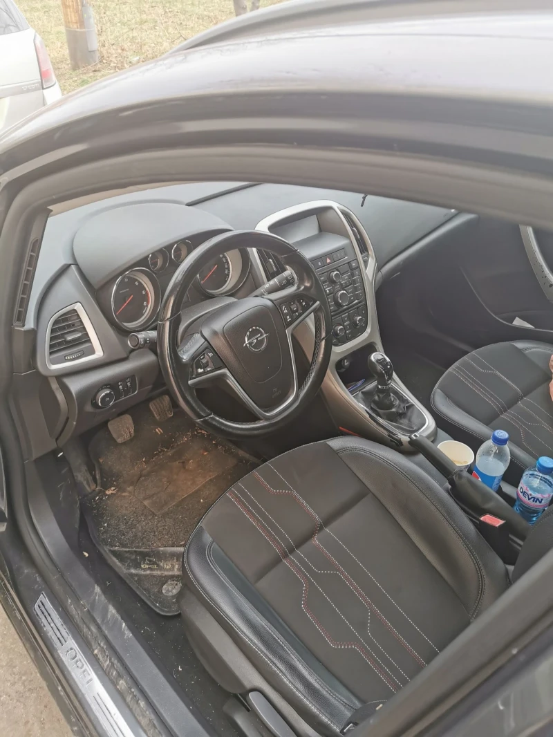 Opel Astra, снимка 7 - Автомобили и джипове - 52625214