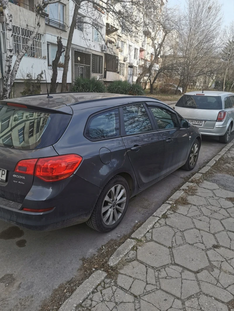 Opel Astra, снимка 2 - Автомобили и джипове - 52625214