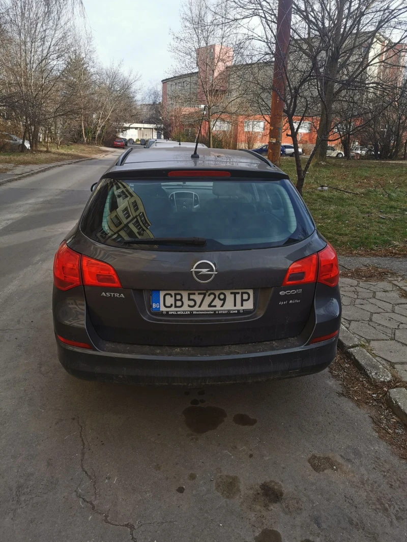 Opel Astra, снимка 10 - Автомобили и джипове - 52625214