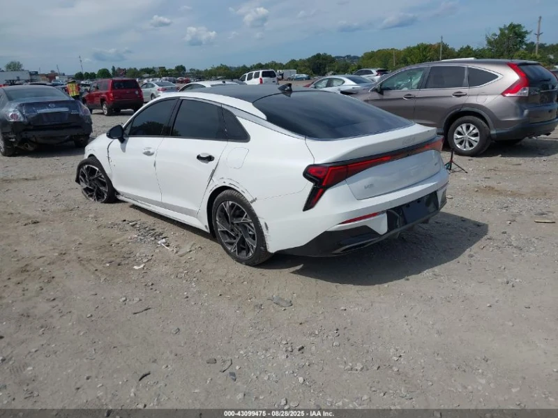 Kia K5 2.5L I-4 DI, DOHC, VVT, 191HP Front Wheel Drive, снимка 8 - Автомобили и джипове - 52954214