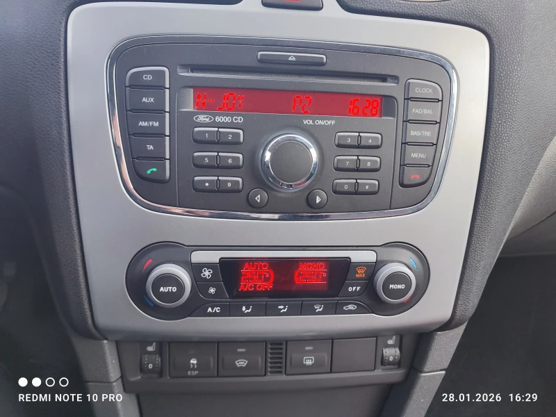 Ford Focus 1.8-16V, снимка 7 - Автомобили и джипове - 53308128