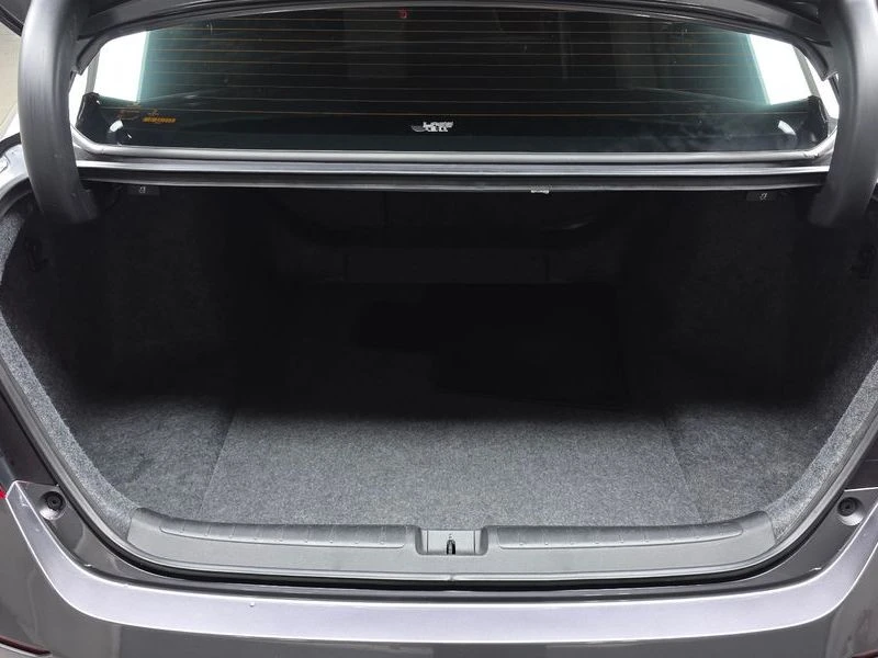 Honda Accord 2.0 Automatic, снимка 16 - Автомобили и джипове - 55905932