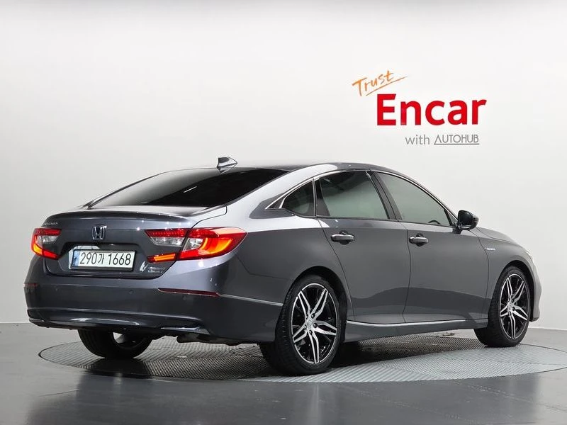 Honda Accord 2.0 Automatic, снимка 2 - Автомобили и джипове - 55905932