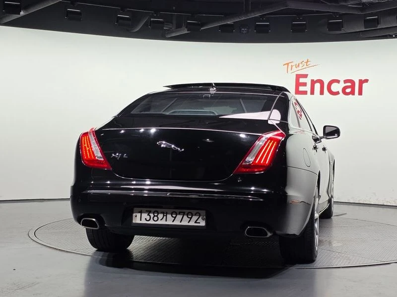 Jaguar Xj 3.0 Automatic, снимка 4 - Автомобили и джипове - 55926413