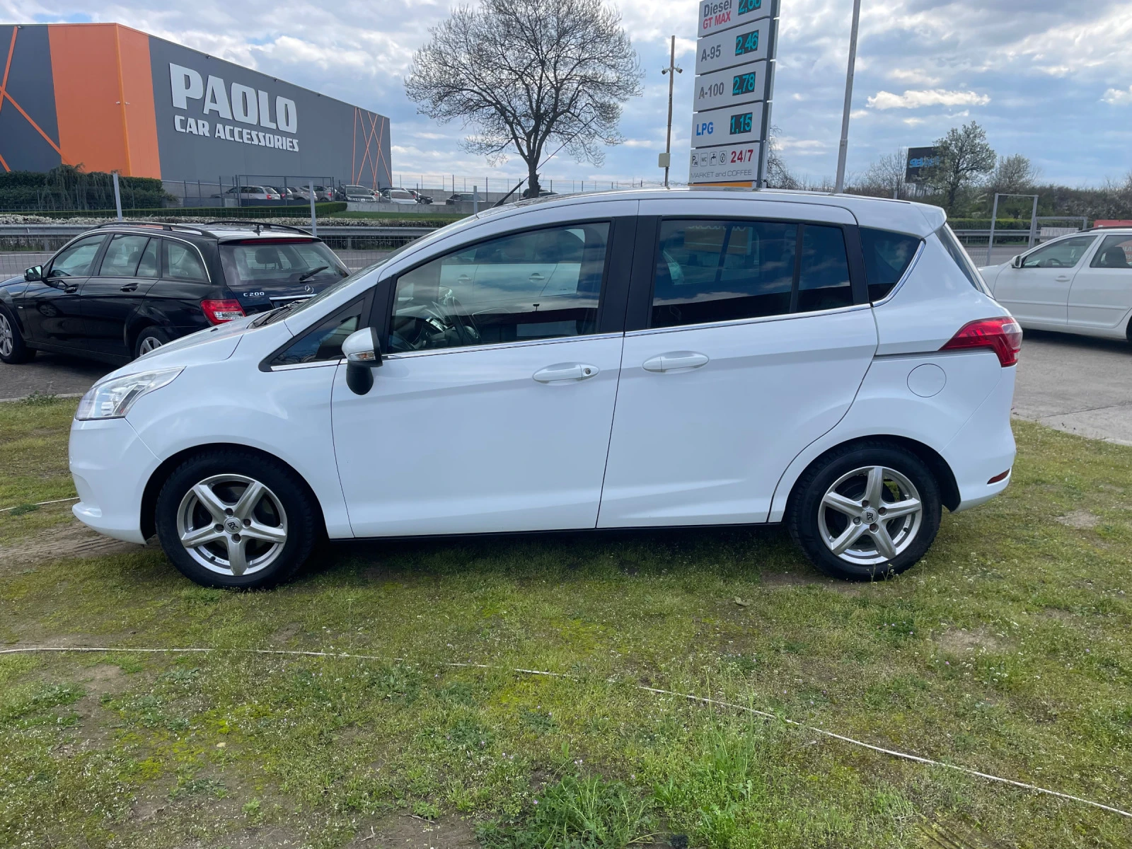 Ford B-Max 1.0куб-120кс-ЕКСКЛУЗИВ-ПАНОРАМА - изображение 3