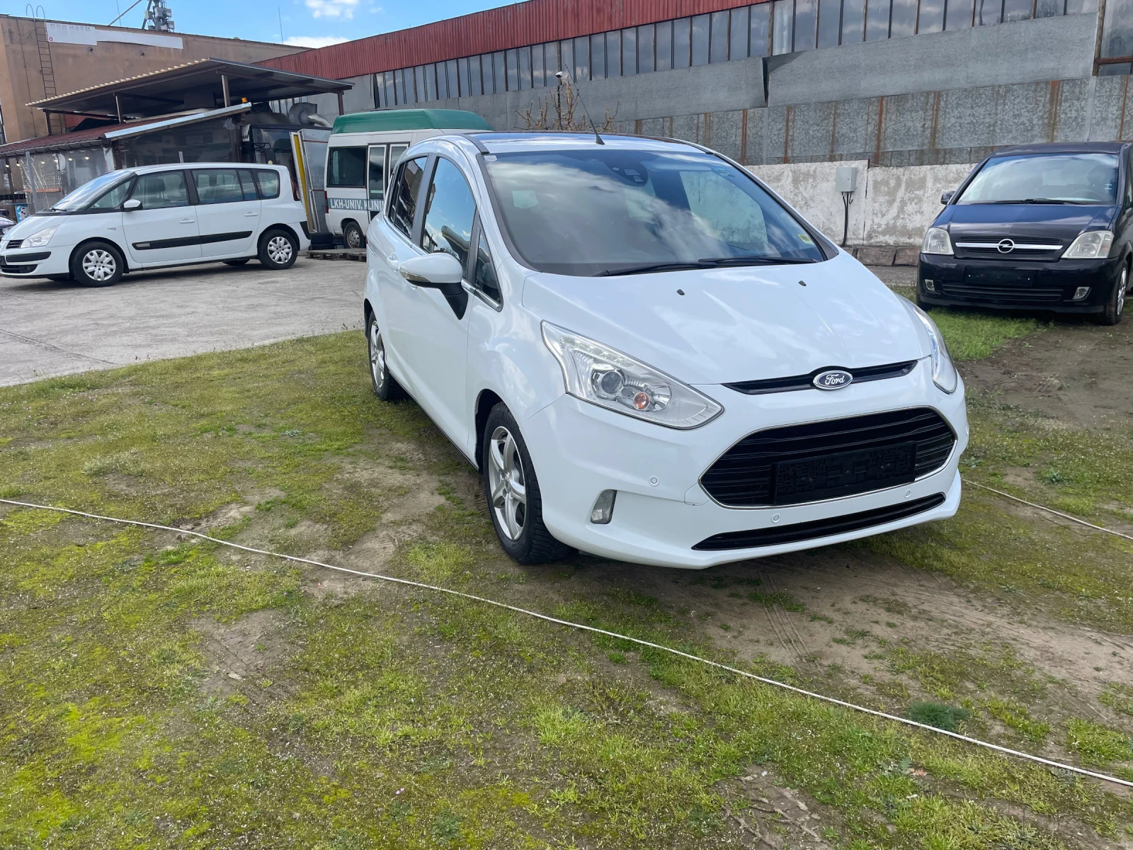 Ford B-Max 1.0куб-120кс-ЕКСКЛУЗИВ-ПАНОРАМА - изображение 6