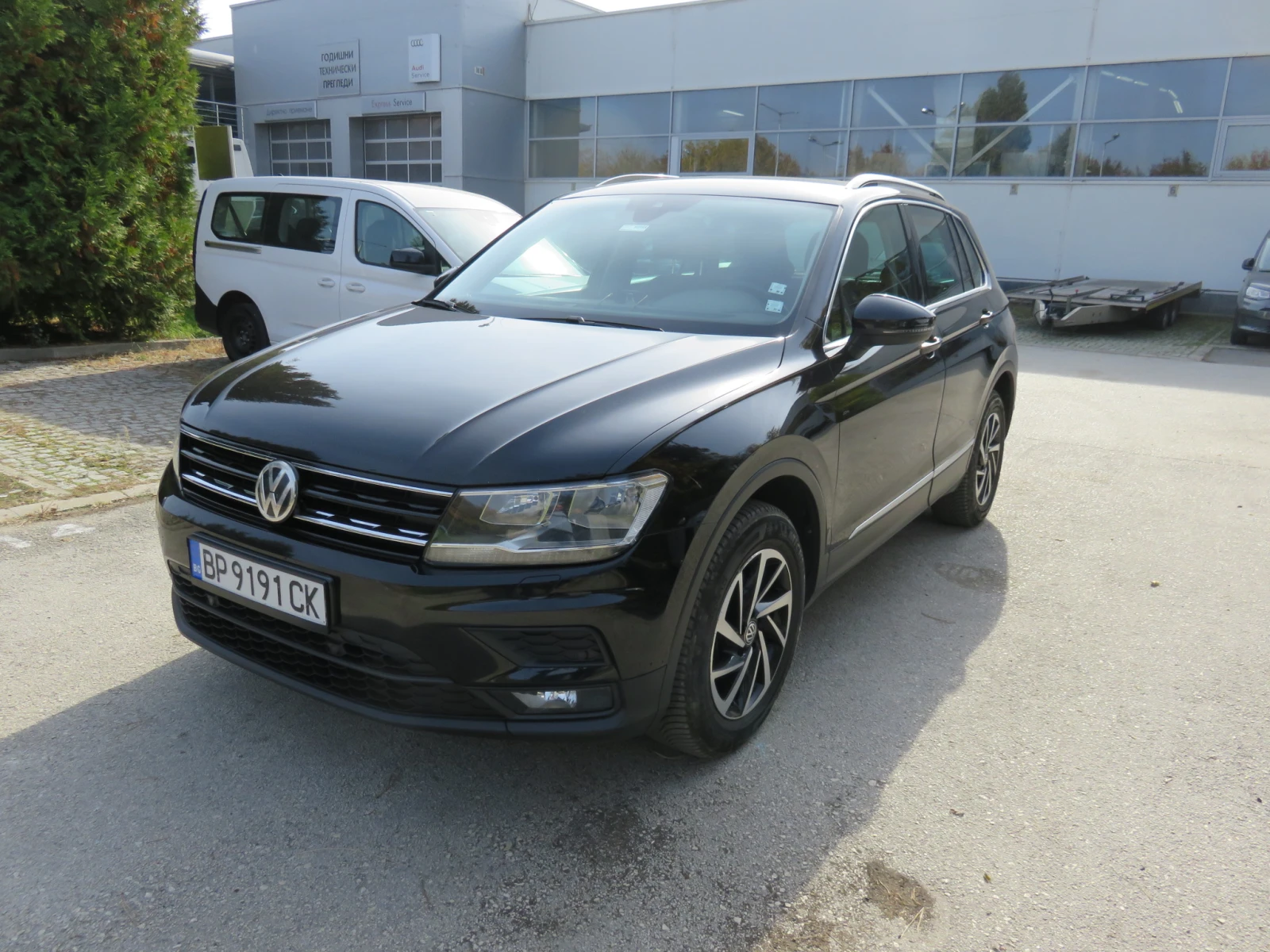 VW Tiguan Comfortline 4x4  2, O TDI 150 k.c 7DSG - изображение 2