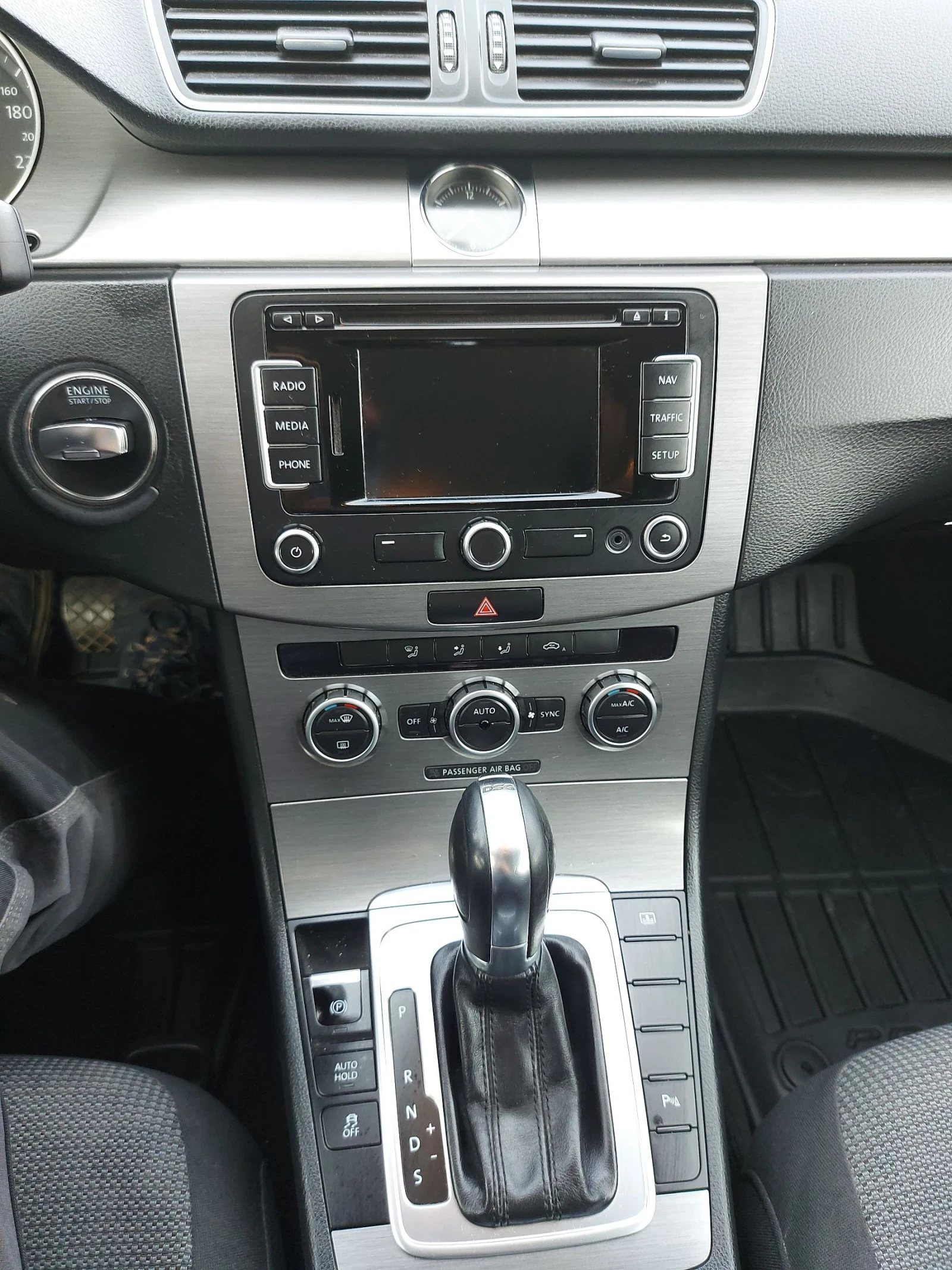 VW Passat B7 1.4 TSI ECO FUEL, снимка 14 - Автомобили и джипове - 53295868