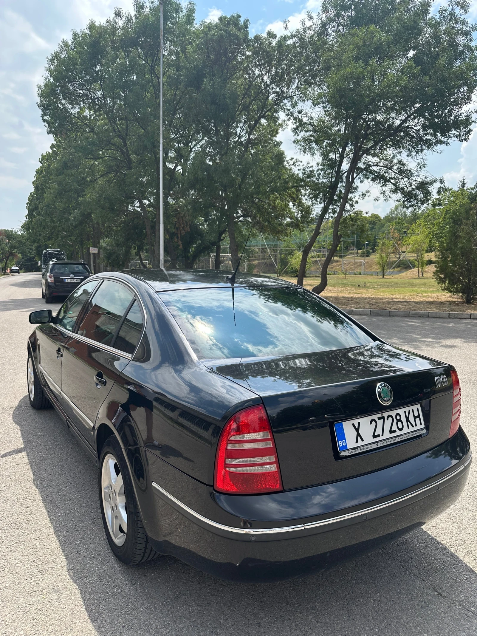 Skoda Superb 2.8I V6 - изображение 3