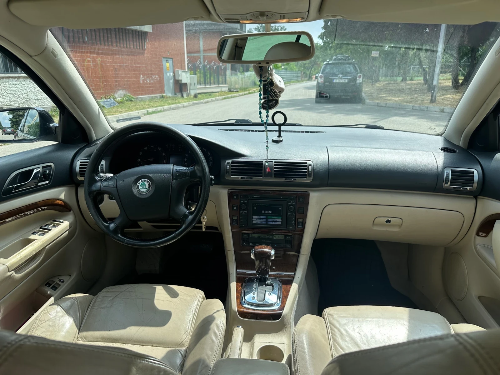 Skoda Superb 2.8I V6 - изображение 5