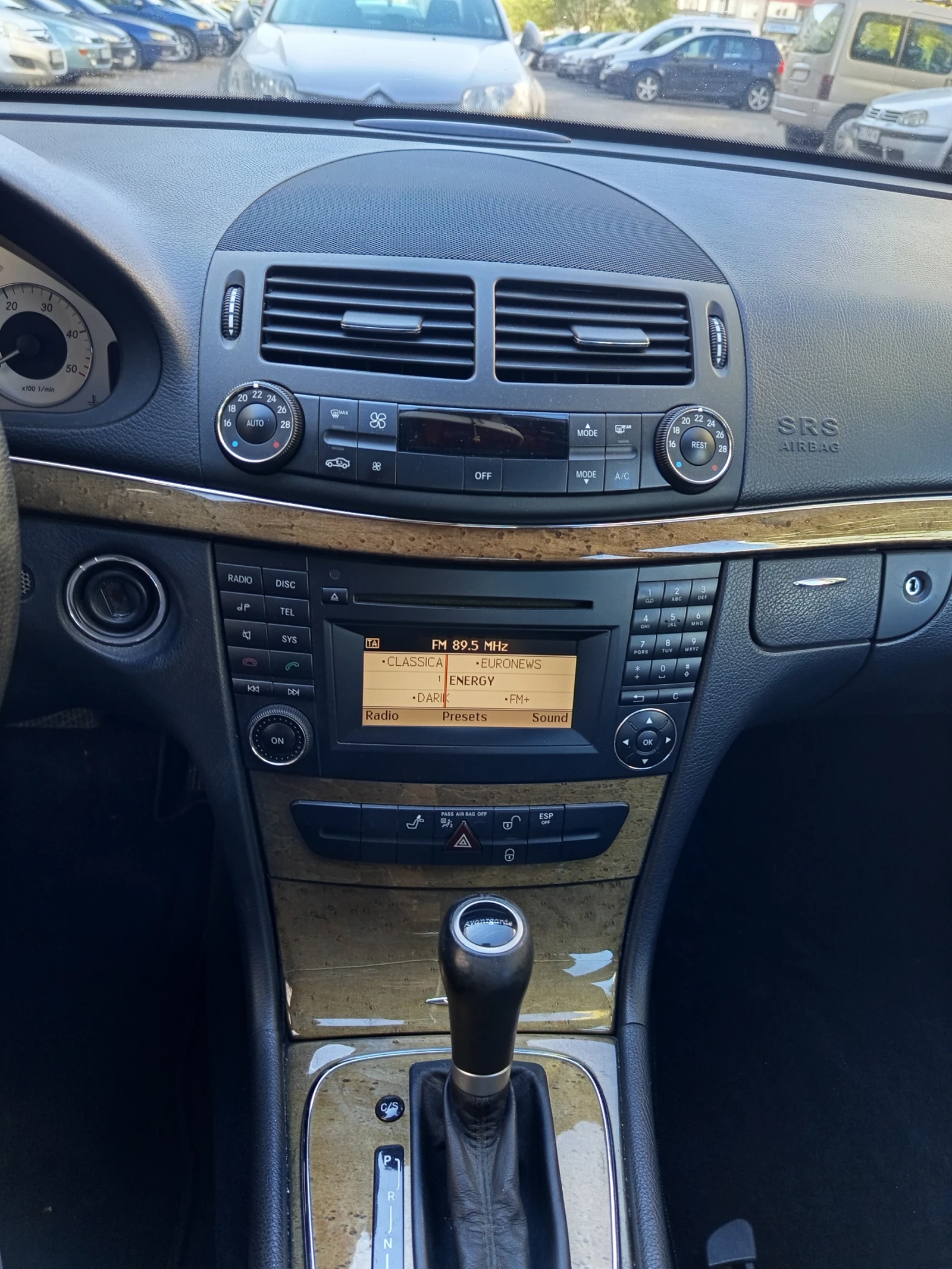 Mercedes-Benz E 220  - изображение 7