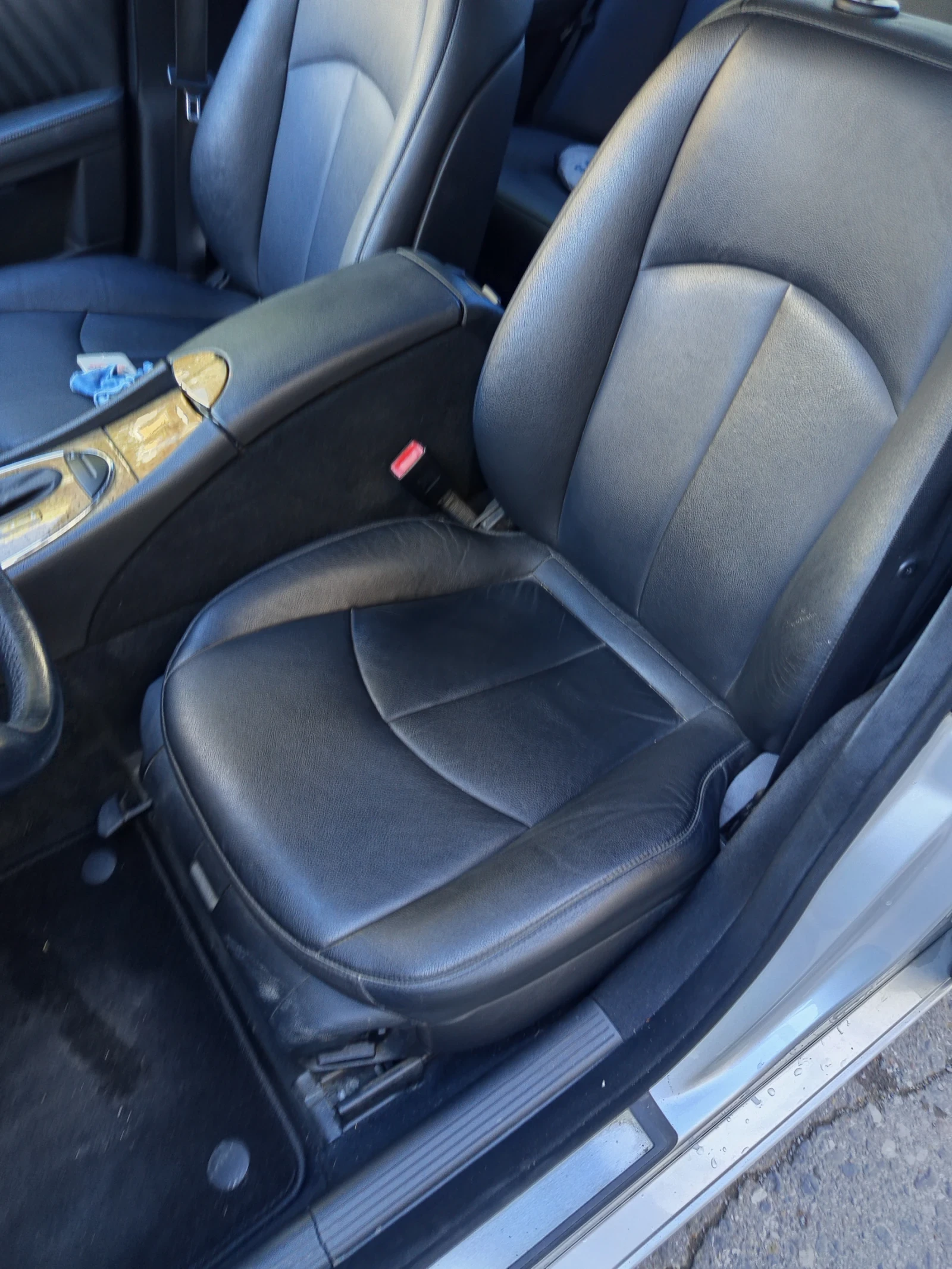 Mercedes-Benz E 220  - изображение 10