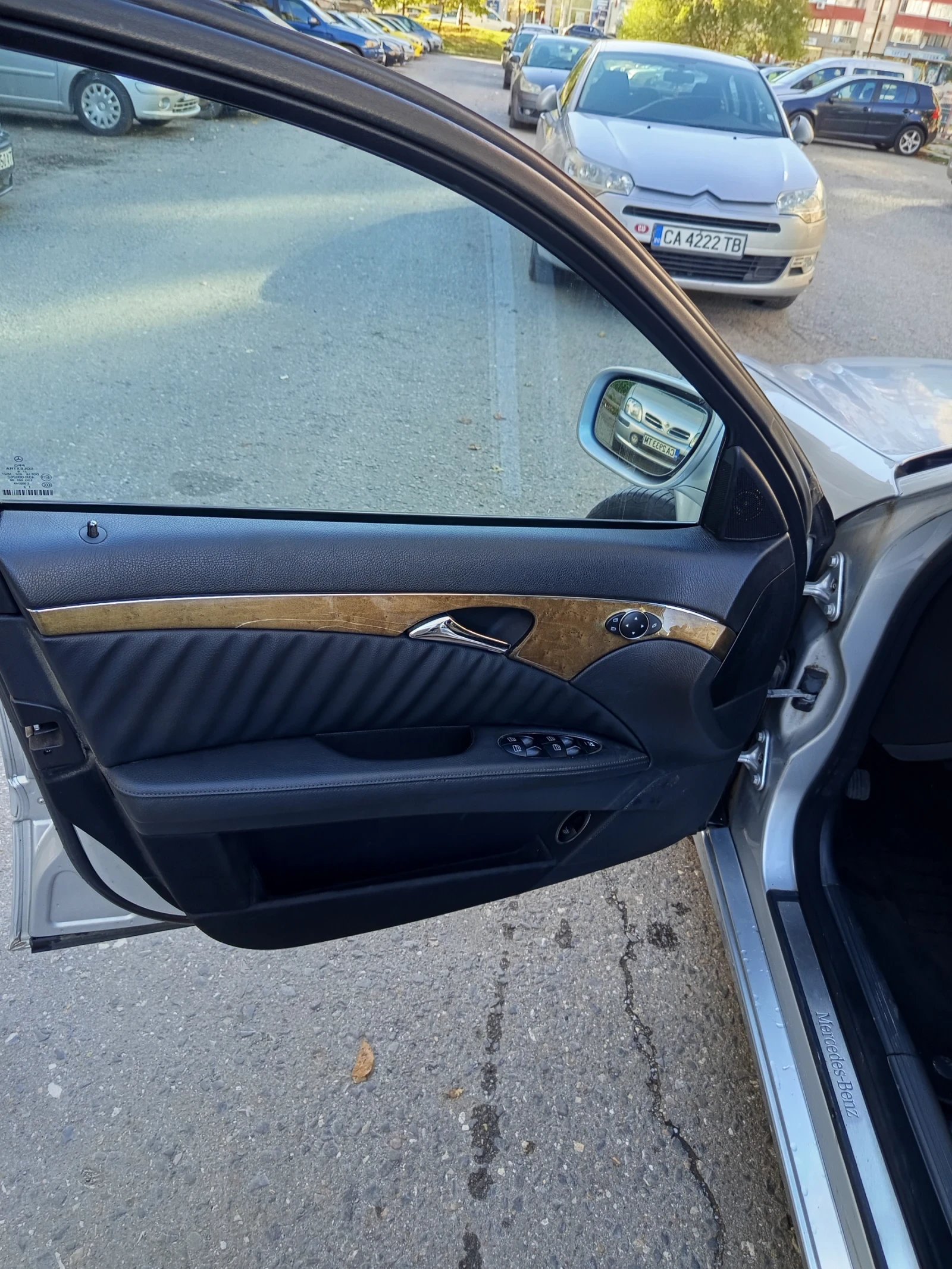 Mercedes-Benz E 220  - изображение 8