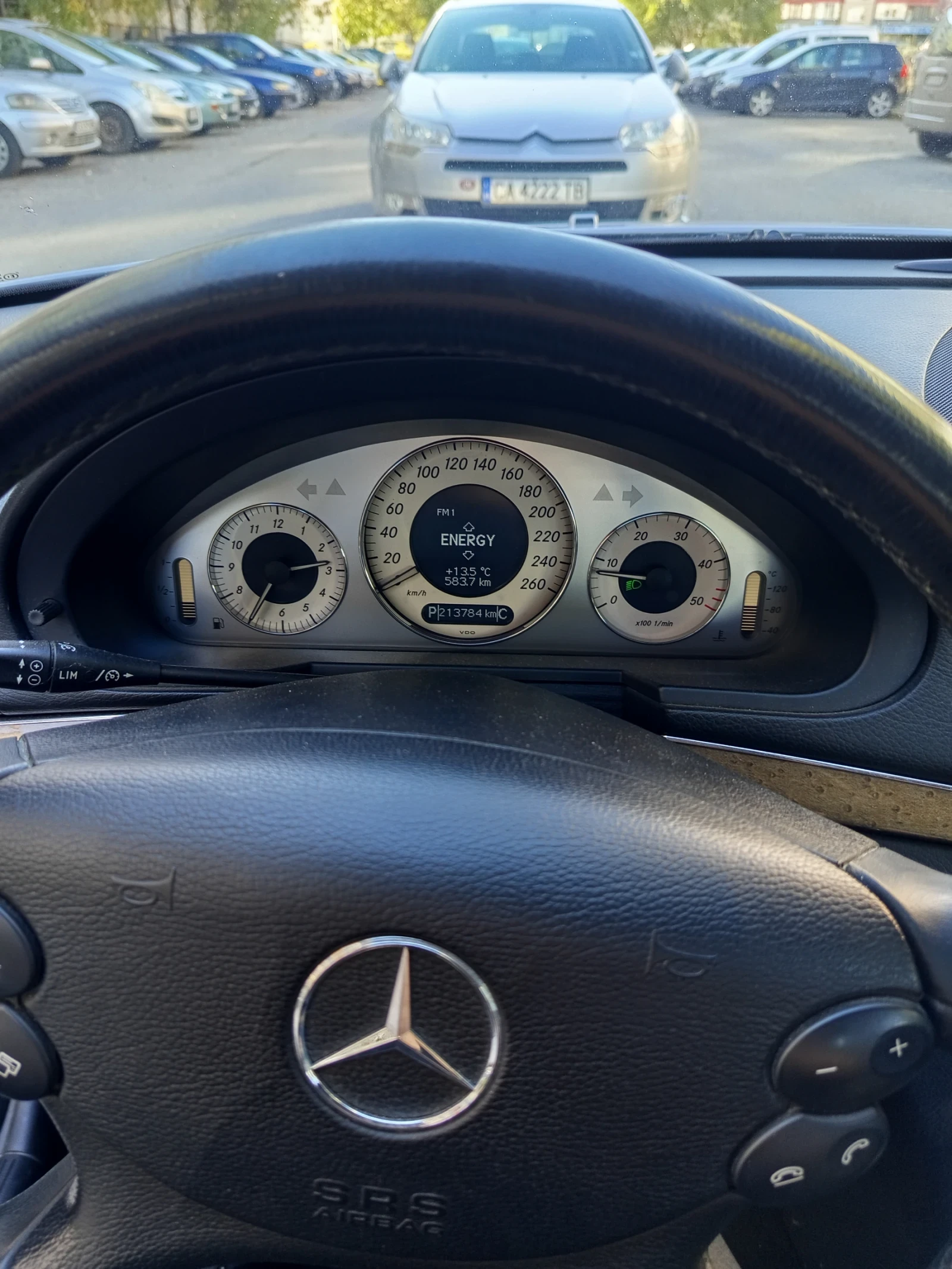 Mercedes-Benz E 220  - изображение 9