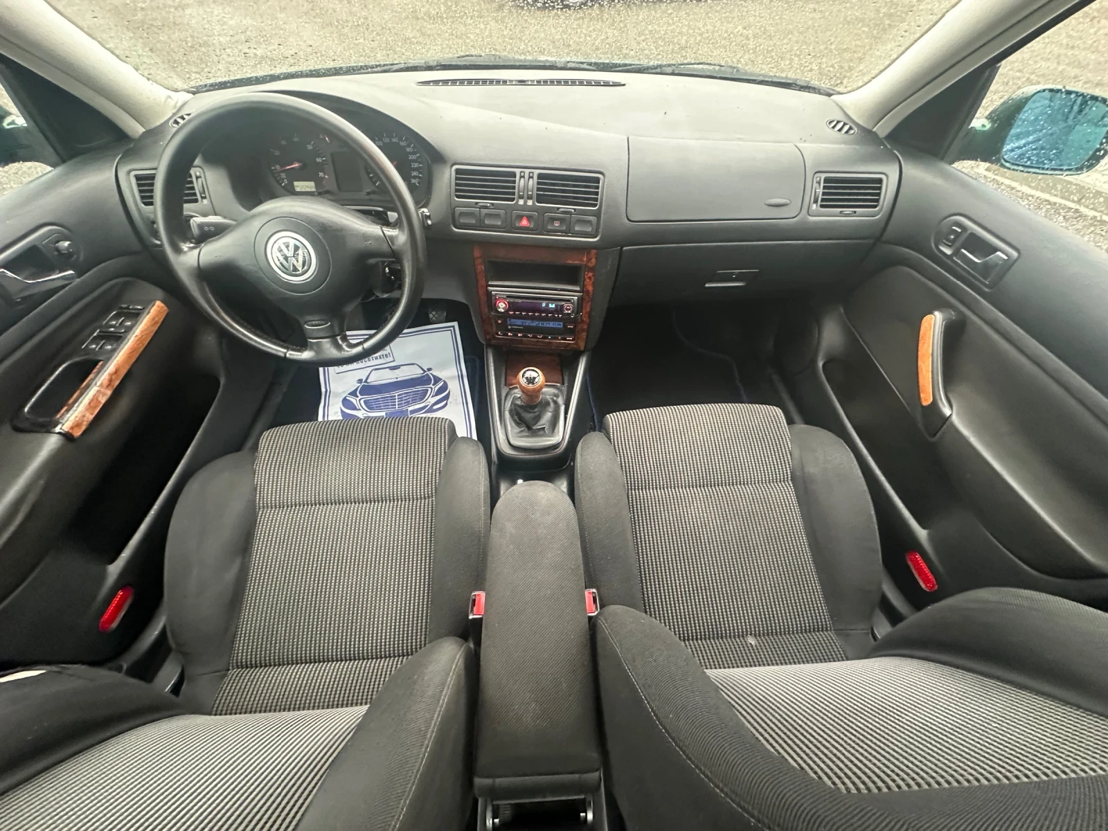 VW Bora 1.6I* KLIMA* SEDAN* REALNI KM*  | Mobile.bg   9