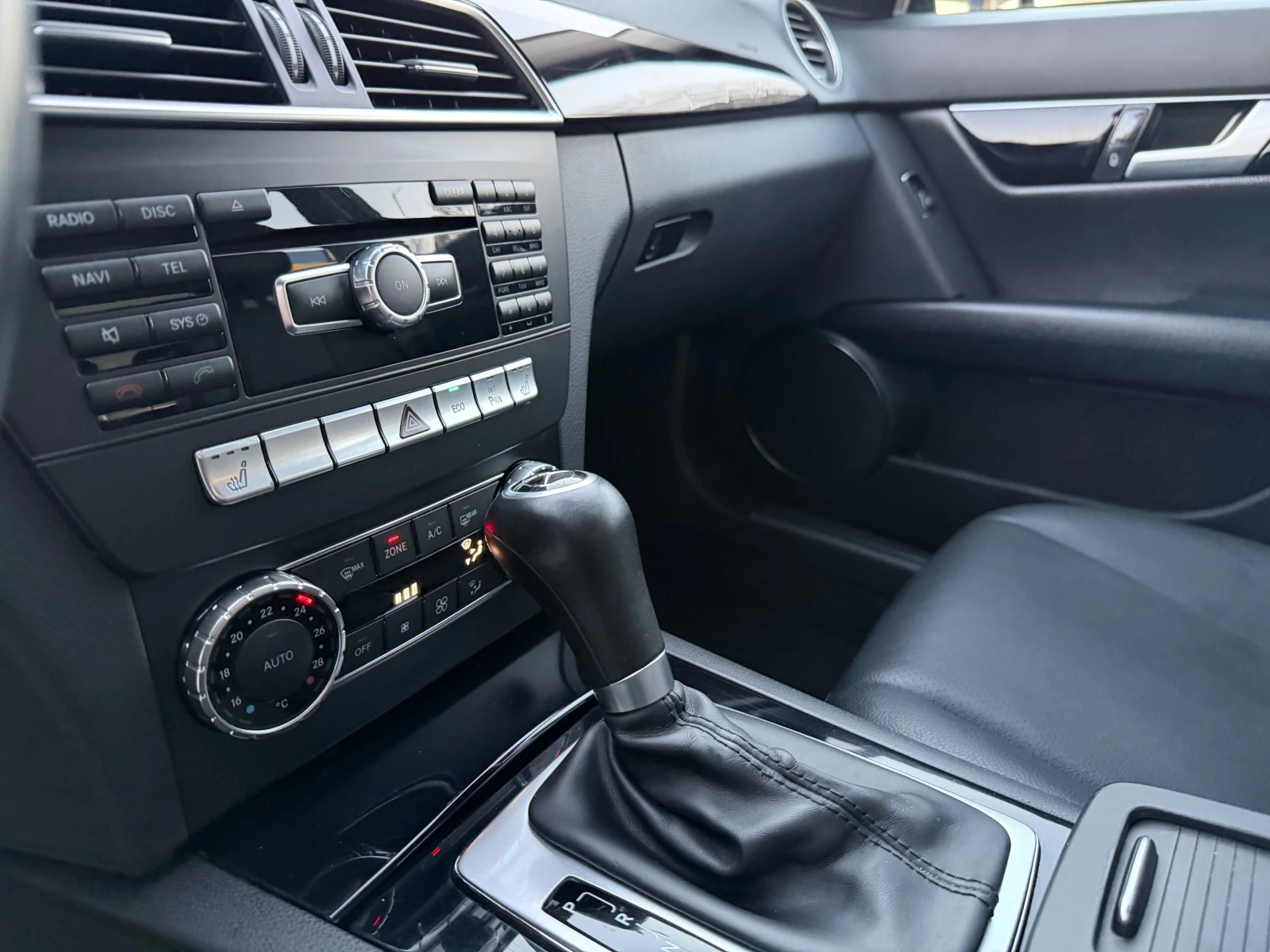 Mercedes-Benz C 180 CGI Luxury | Mobile.bg � ����������� 17