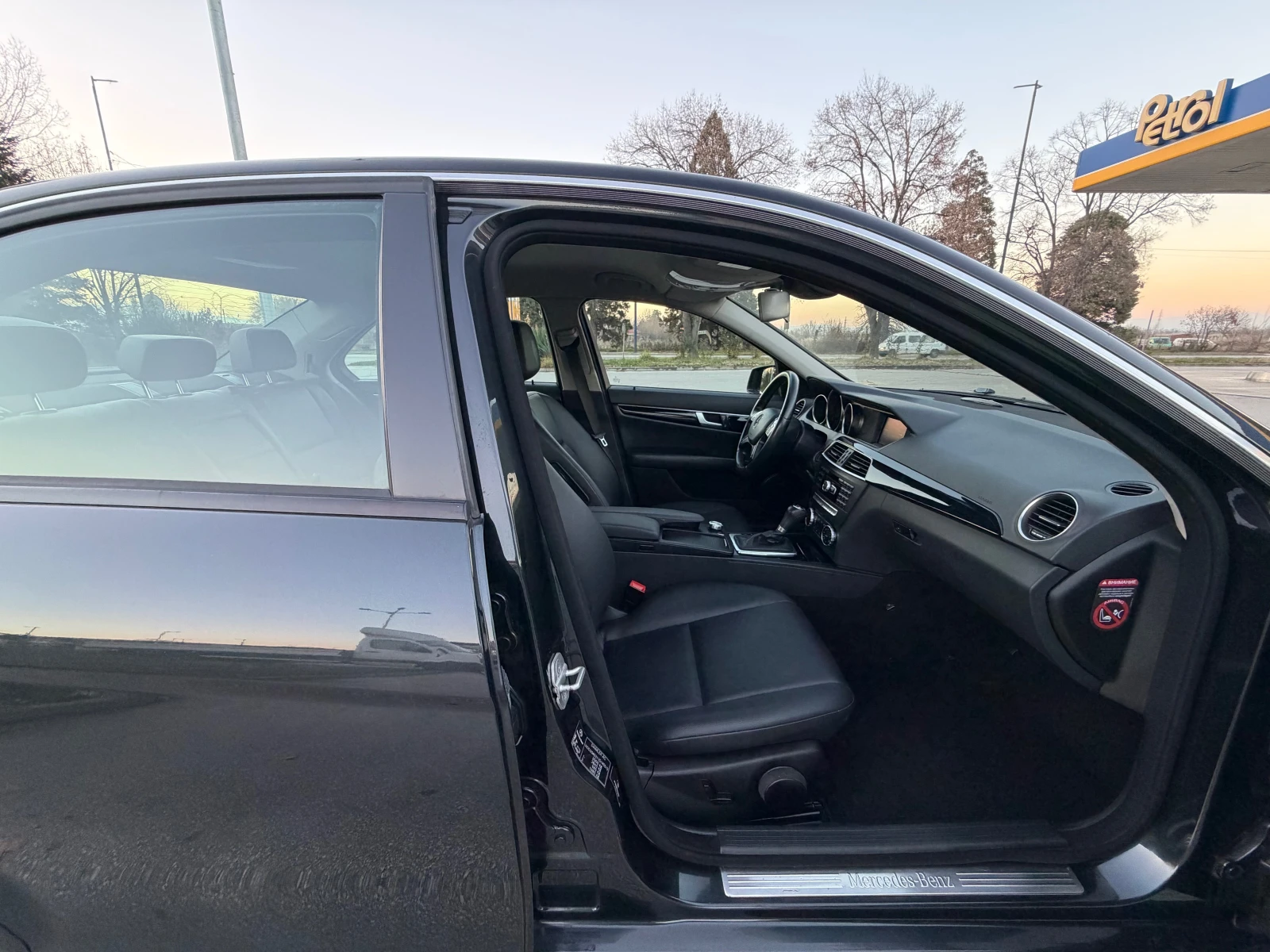 Mercedes-Benz C 180 CGI Luxury | Mobile.bg � ����������� 11