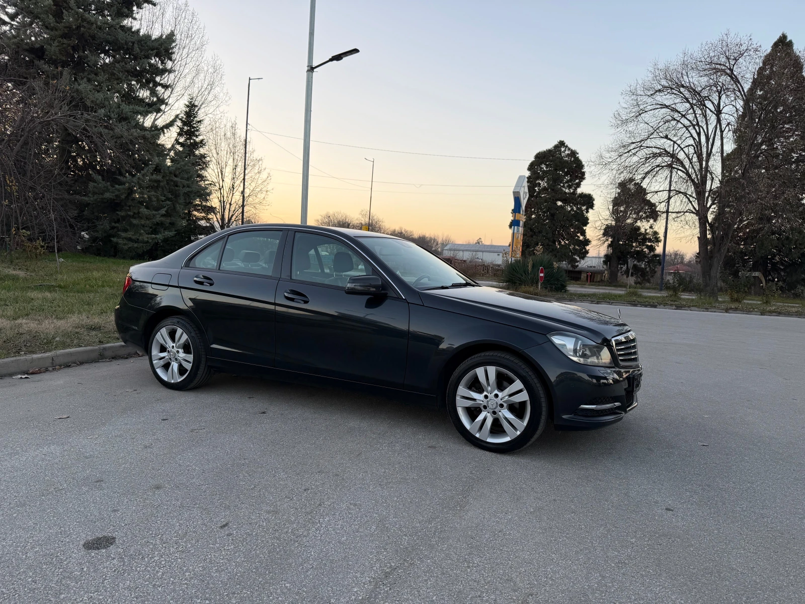 Mercedes-Benz C 180 CGI Luxury - изображение 10