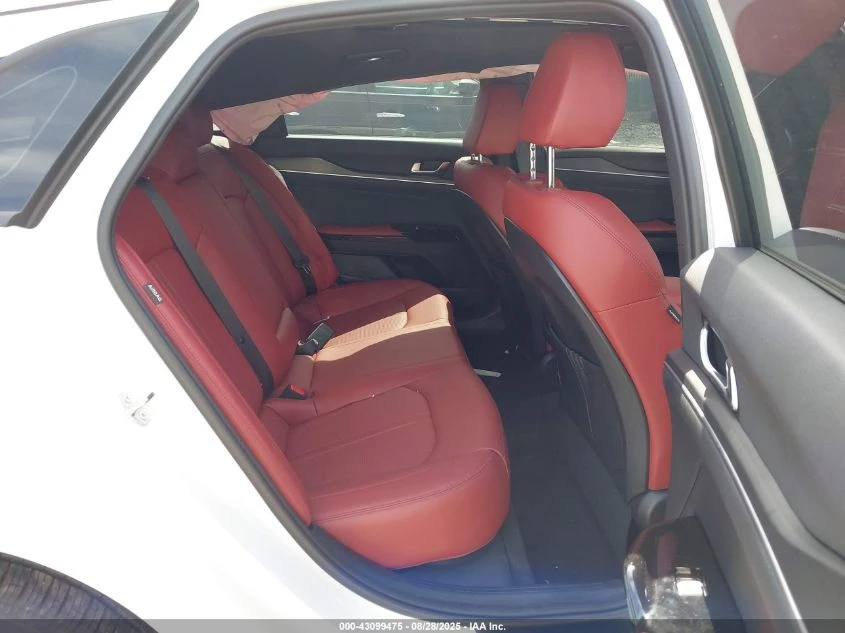 Kia K5 2.5L I-4 DI, DOHC, VVT, 191HP Front Wheel Drive | Mobile.bg � ����������� 13