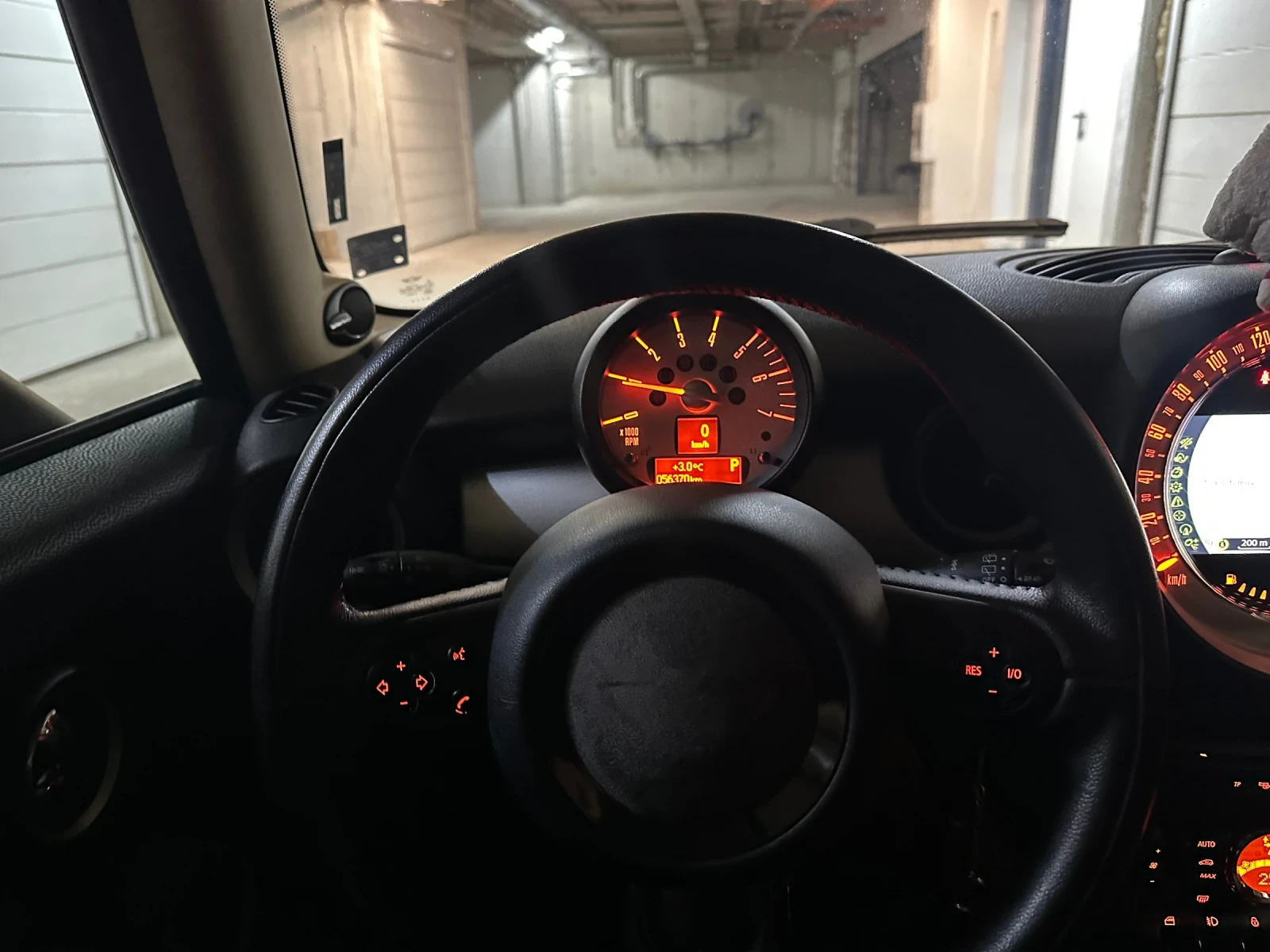Mini Cooper D 56000 km! АВТОМАТИК! 2012г. - изображение 9