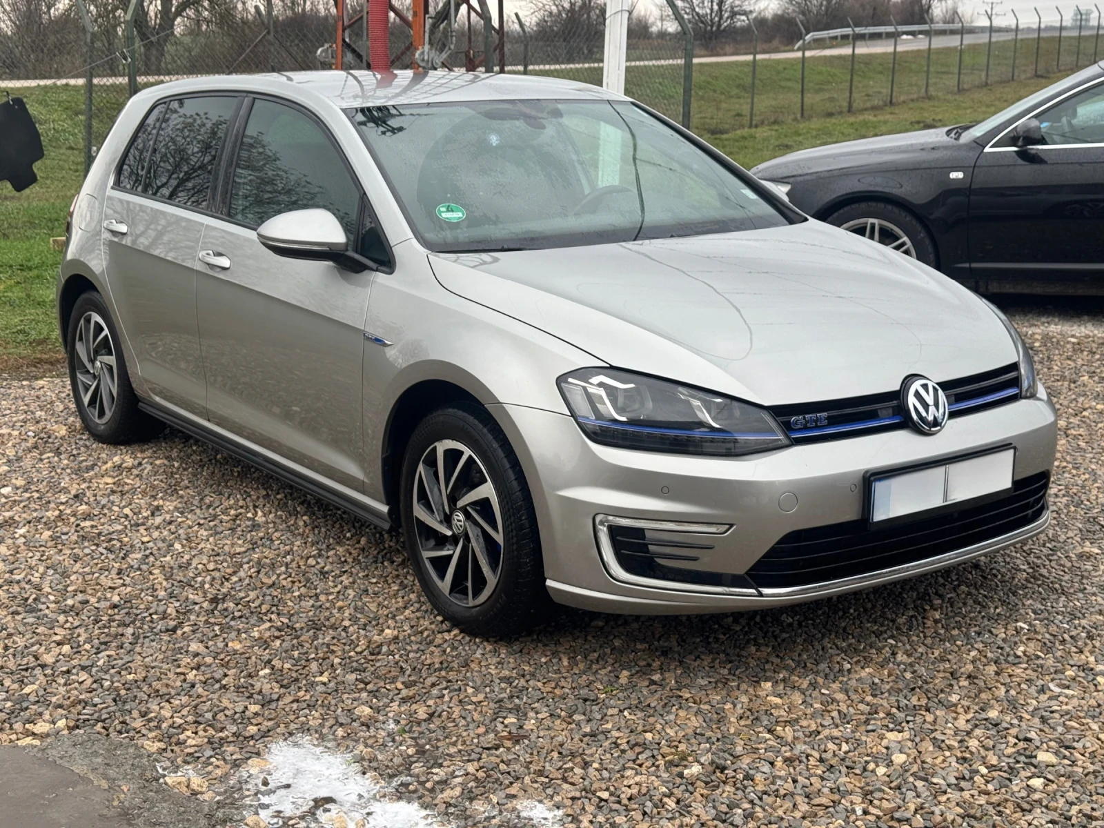 VW Golf 1.4 GTE Dsg Plug in Hybrid - изображение 2